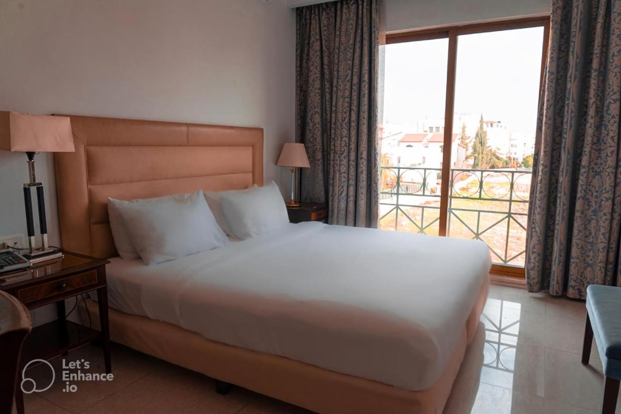Guest House Hotel Amman By Fhm Екстер'єр фото