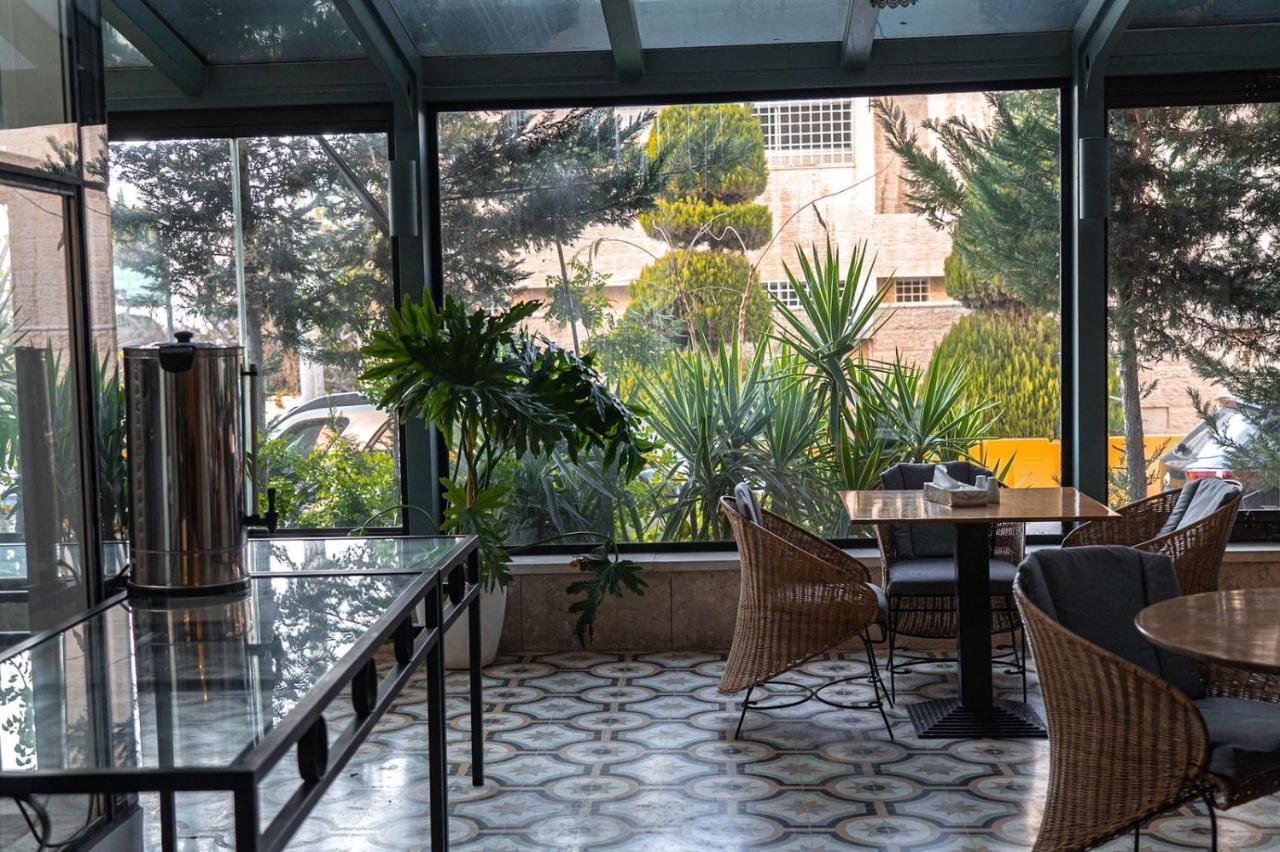 Guest House Hotel Amman By Fhm Екстер'єр фото